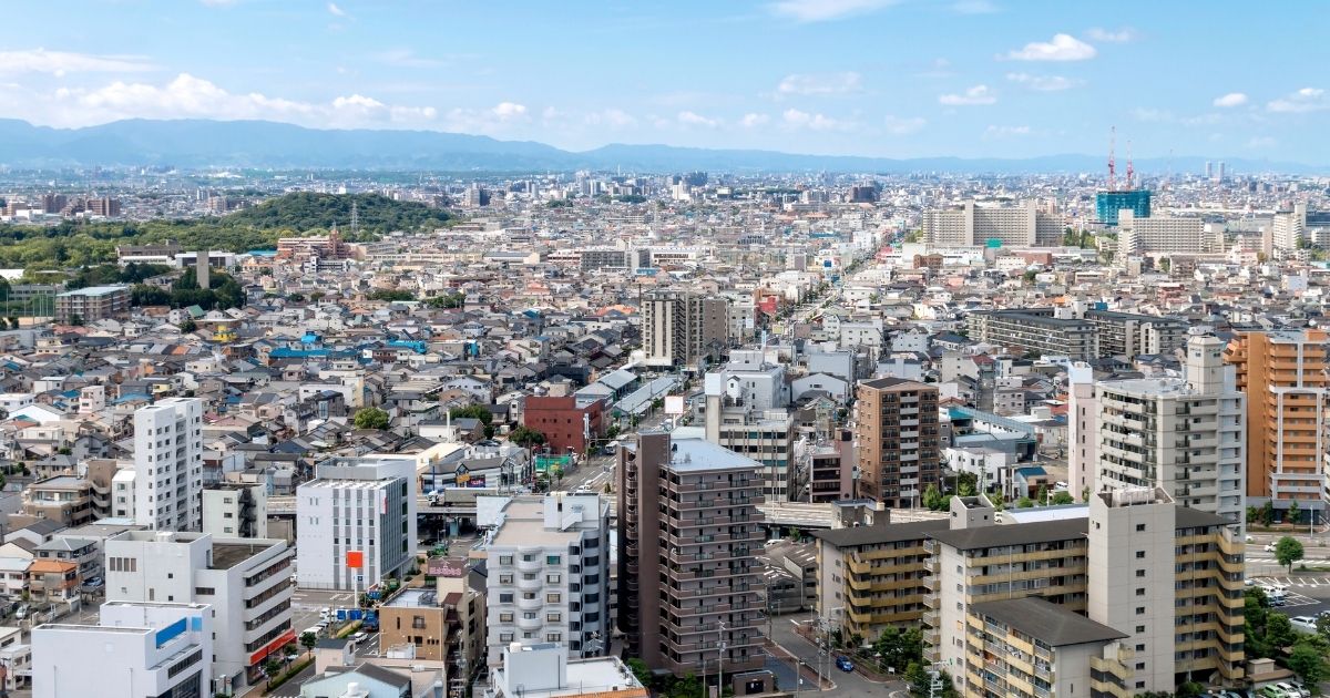 堺市で剪定後の枝を処分するには？ルールとおすすめのラクな方法